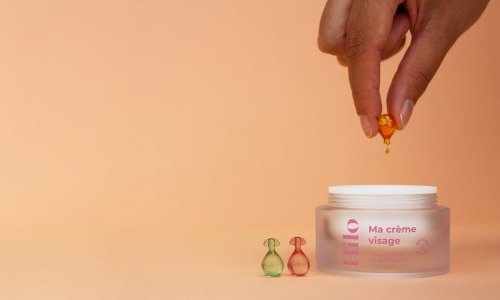 Hilo : des éco-capsules 100 % végétales à ajouter à sa crème de jour