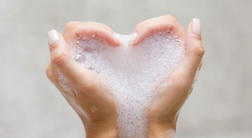 Keep it Clean - Environmentally friendly face and body cleansing solutions