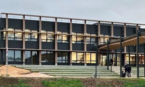 Aptar inaugurates their new “haute couture beauty” facility in France