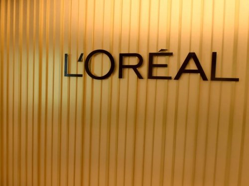 L'Oréal wants all their plastic packaging to be recycled or bio-based by 2030