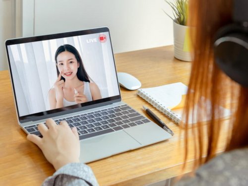 Towards an increasing digitization of facial skin care?