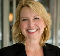 US cosmetics industry calls for greater FDA role