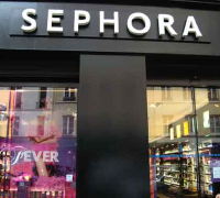 Purchasing behaviour in prestige chain stores