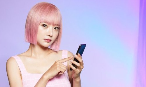 Using deepfake technology to make virtual makeup testing more realistic