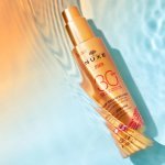 L'Huile Solaire Bronzante SPF10, SPF30 et SPF50 ainsi que le Spray Solaire Délicieux SPF30 et SP50 de Nuxe ont été relancés dans un nouveau packaging équipé de la pompe PZ Twist d'Aptar au début de l'année en Europe, Asie et Amérique Latine.